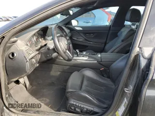 2017 BMW M6 z VIN WBS6E9C52HG437288, wystawiony jako Copart lot #38576804 z przebiegiem 25 137 mil mil oraz Tytuł czysty. Historia ofert i sprzedaży dostępna na DreamBid. Obrazek 7.