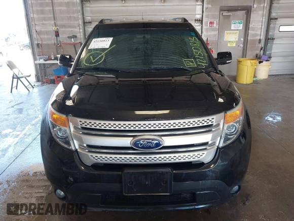 2014 Ford Explorer XLT with VIN 1FM5K7D81EGC62712, listed as a IAAI auction lot 42150813 with 182,696 mi miles and . Bid and sale history available at DreamBid. Image 12.