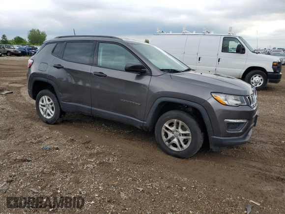 2018 Jeep Compass Sport с VIN 3C4NJDABXJT320991, выставлен на аукционе Copart как лот 58639125 с пробегом Не указан миль и Списание • Salvage title. История ставок и продаж доступна на DreamBid. Изображение 4.