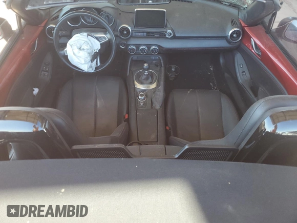 2017 Mazda MX-5 Miata Grand Touring z VIN JM1NDAD75H0123585, wystawiony jako Copart lot #50301715 z przebiegiem Nie podano mil oraz Szkoda całkowita • Salvage title. Historia ofert i sprzedaży dostępna na DreamBid. Obrazek 8.