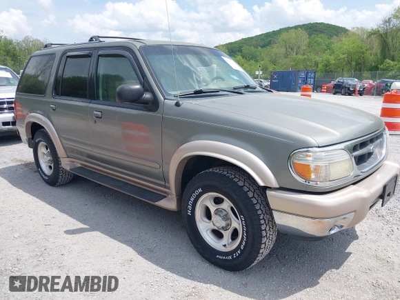 2000 Ford Explorer Eddie Bauer z VIN 1FMDU74E2YUA00568, wystawiony jako IAAI lot #42176409 z przebiegiem 150 479 mil mil oraz . Historia ofert i sprzedaży dostępna na DreamBid. Obrazek 1.