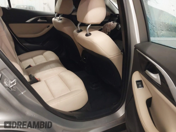 2017 Infiniti QX30 Luxury with VIN SJKCH5CR6HA038610, listed as a IAAI auction lot 41379870 with 90,402 mi miles. Bid and sale history available at carsss.com. Image 8.