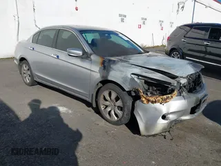 2009 Honda Accord EX z VIN 1HGCP36749A046566, wystawiony jako IAAI lot #41458290 z przebiegiem Nie podano mil oraz . Historia ofert i sprzedaży dostępna na DreamBid. Obrazek 1.