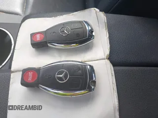 2008 Mercedes-Benz C 300 Sport with VIN WDDGF81XX8F123021, listed as a IAAI auction lot 42087637 with 60,409 mi miles and . Bid and sale history available at DreamBid. Image 11.