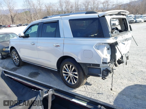 2018 Ford Expedition Limited with VIN 1FMJU2AT1JEA16611, listed as a IAAI auction lot 41773150 with 87,345 mi miles. Bid and sale history available at carsss.com. Image 3.