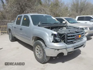 2013 GMC Sierra 1500 SLE z VIN 3GTP1VE01DG132512, wystawiony jako IAAI lot #41808618 z przebiegiem Nie podano mil oraz . Historia ofert i sprzedaży dostępna na DreamBid. Obrazek 1.