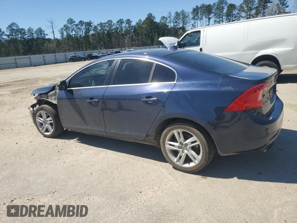 2015 Volvo S60 T5 Drive-E Premier z VIN YV126MFK2F1340349, wystawiony jako Copart lot #49983665 z przebiegiem 125 917 mil mil oraz Szkoda całkowita • Salvage title. Historia ofert i sprzedaży dostępna na DreamBid. Obrazek 2.