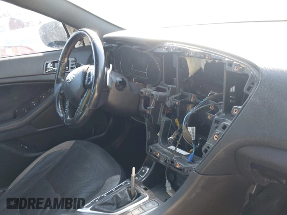 2013 Kia Optima SX с VIN 5XXGR4A6XDG104501, выставлен на аукционе IAAI как лот 42238868 с пробегом Не указан миль и . История ставок и продаж доступна на DreamBid. Изображение 17.