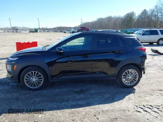 2020 Hyundai Kona SEL Plus with VIN KM8K62AA1LU550570, listed as a IAAI auction lot 41381405 with 59,510 mi miles. Bid and sale history available at carsss.com. Image 14.