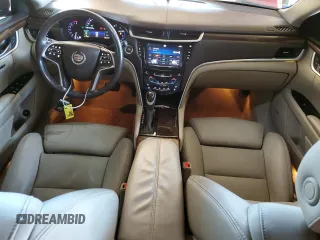 2014 Cadillac XTS Luxury z VIN 2G61M5S37E9126661, wystawiony jako Copart lot #53535315 z przebiegiem 111 469 mil mil oraz Szkody całkowita. Historia ofert i sprzedaży dostępna na DreamBid. Obrazek 8.