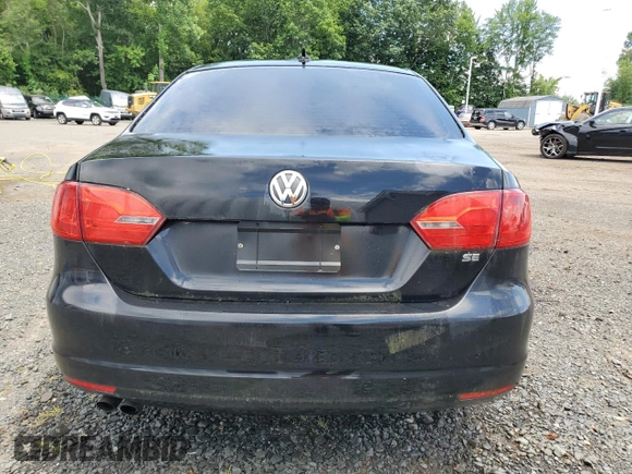 2014 Volkswagen Jetta SE with VIN 3VWD17AJ5EM239169, listed as a Copart auction lot 62860945 with 172,386 mi miles and Clean title. Bid and sale history available at DreamBid. Image 6.