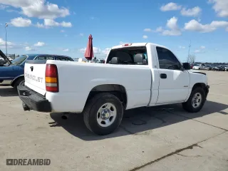 2002 Chevrolet Silverado 1500 LS with VIN 1GCEC14V82Z222342, listed as a Copart auction lot 45576755 with 152,446 mi miles and Salvage Title. Bid and sale history available at carsss.com. Image 3.