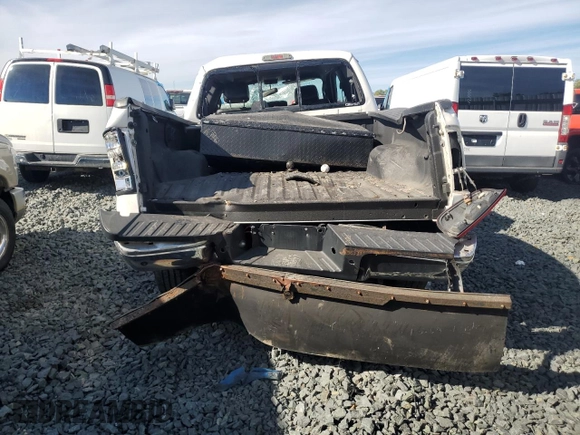 2014 Ford F-250 XLT with VIN 1FT7X2BT2EEB63711, listed as a Copart auction lot 73415574 with 381,739 mi miles and Non repairable. Bid and sale history available at DreamBid. Image 6.