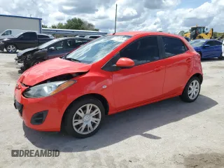 2013 Mazda 2 Sport with VIN JM1DE1KY3D0170077, listed as a Copart auction lot 71155064 with 115,714 mi miles and Salvage Title. Bid and sale history available at carsss.com. Image 1.