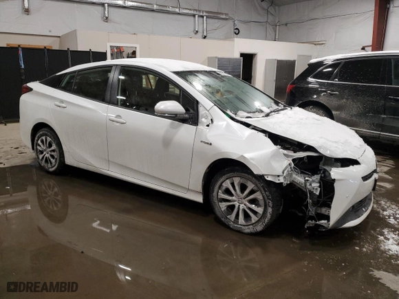 2022 Toyota Prius LE with VIN JTDL9MFU2N3034077, listed as a Copart auction lot 43617355 with 14,253 mi miles and Salvage Title. Bid and sale history available at carsss.com. Image 4.