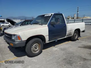 1989 Toyota Pickup z VIN JT4RN81R4K0003524, wystawiony jako Copart lot #56073845 z przebiegiem 153 704 mil mil oraz Tytuł czysty. Historia ofert i sprzedaży dostępna na DreamBid. Obrazek 1.