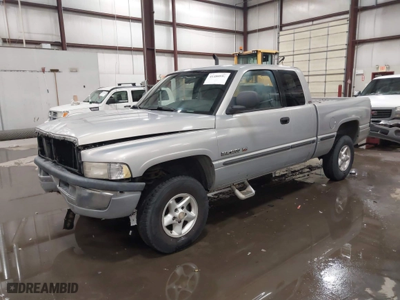 1999 Dodge Ram 1500 with VIN 1B7HF13Z1XJ547042, listed as a IAAI auction lot 41480882 with 101,270 mi miles. Bid and sale history available at carsss.com. Image 18.
