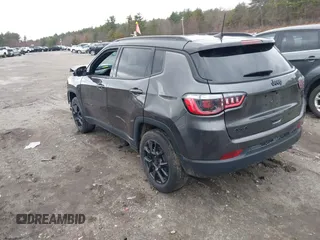 2022 Jeep Compass Latitude с VIN 3C4NJDBB2NT208884, выставлен на аукционе IAAI как лот 41863083 с пробегом 28 029 миль миль и . История ставок и продаж доступна на DreamBid. Изображение 3.