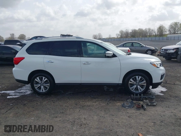 2020 Nissan Pathfinder SL z VIN 5N1DR2CM0LC608388, wystawiony jako IAAI lot #41822939 z przebiegiem 111 445 mil mil oraz . Historia ofert i sprzedaży dostępna na DreamBid. Obrazek 13.