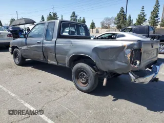 1992 Toyota Pickup z VIN JT4VN93DXN5033608, wystawiony jako Copart lot #52547095 z przebiegiem 125 092 mil mil oraz Szkoda całkowita • Salvage title. Historia ofert i sprzedaży dostępna na DreamBid. Obrazek 2.