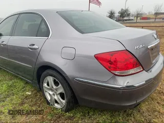 2008 Acura RL Tech Pkg with VIN JH4KB16648C001780, listed as a IAAI auction lot 41455258 with 1 mi miles. Bid and sale history available at carsss.com. Image 3.