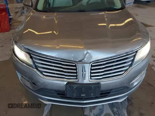 2016 Lincoln MKC Reserve with VIN 5LMCJ3C93GUJ19078, listed as a IAAI auction lot 41633487 with 91,961 mi miles and . Bid and sale history available at DreamBid. Image 6.