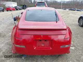 2003 Nissan 350Z Enthusiast with VIN JN1AZ34DX3T101190, listed as a IAAI auction lot 41966228 with 110,724 mi miles. Bid and sale history available at carsss.com. Image 8.