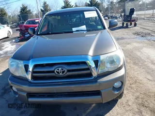 2009 Toyota Tacoma with VIN 5TEUU42N89Z650911, listed as a IAAI auction lot 41580270 with 178,669 mi miles. Bid and sale history available at carsss.com. Image 12.