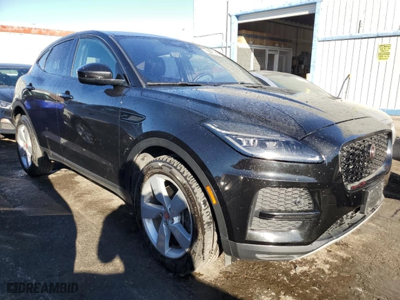 2022 Jaguar E-PACE SE with VIN SADFP2FXXN1029565, listed as a Copart auction lot 87113354 with 37,828 mi miles and Clean Title. Bid and sale history available at carsss.com. Image 4.