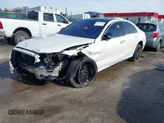 2022 Mercedes-Benz S 500 with VIN W1K6G6DB4NA143867, listed as a IAAI auction lot 41560165 with 17,908 mi miles and . Bid and sale history available at DreamBid. Image 2.