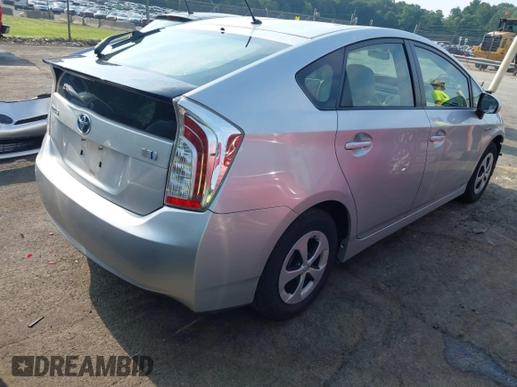 2015 Toyota Prius Four with VIN JTDKN3DU8F0474926, listed as a IAAI auction lot 42484473 with 261,539 mi miles and . Bid and sale history available at DreamBid. Image 4.