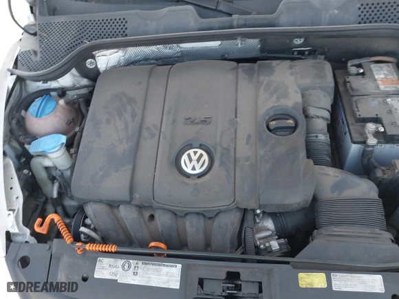 2012 Volkswagen Beetle 2.5L PZEV with VIN 3VWJP7AT3CM664552, listed as a IAAI auction lot 42077635 with 96,195 mi miles. Bid and sale history available at carsss.com. Image 10.