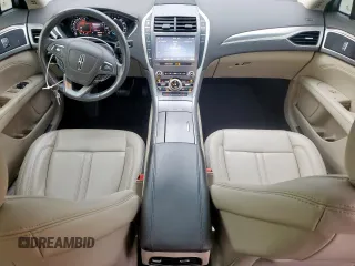2020 Lincoln MKZ Standard с VIN 3LN6L5A9XLR617109, выставлен на аукционе Copart как лот 59097275 с пробегом 58 954 миль миль и Списание • Salvage title. История ставок и продаж доступна на DreamBid. Изображение 8.