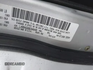2011 Jeep Grand Cherokee Laredo with VIN 1J4RR4GG6BC646405, listed as a IAAI auction lot 42193470 with Not provided miles and . Bid and sale history available at DreamBid. Image 9.