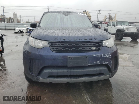 2018 Land Rover Discovery SE z VIN SALRG2RV8JA074395, wystawiony jako Copart lot #45177155 z przebiegiem 82 051 mil mil oraz Szkoda całkowita • Salvage title. Historia ofert i sprzedaży dostępna na DreamBid. Obrazek 5.