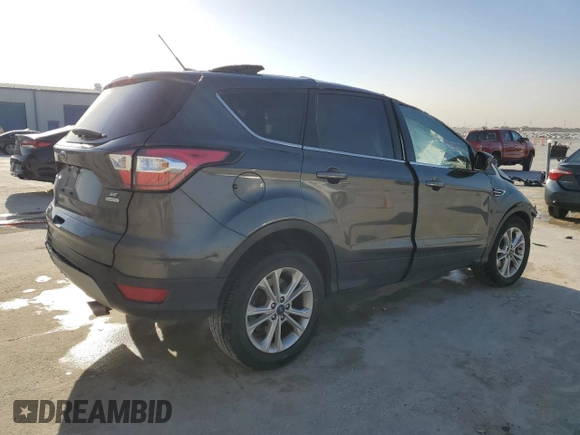 2018 Ford Escape SE with VIN 1FMCU0G95JUB49807, listed as a Copart auction lot 49744025 with 142,868 mi miles and Non Repairable. Bid and sale history available at carsss.com. Image 3.