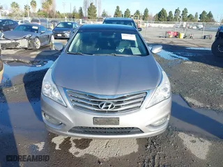 2013 Hyundai Azera with VIN KMHFH4JG3DA230844, listed as a IAAI auction lot 41817997 with 129,163 mi miles. Bid and sale history available at carsss.com. Image 13.
