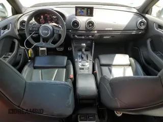 2020 Audi RS 3 z VIN WUABWHFF0LA905910, wystawiony jako Copart lot #60707024 z przebiegiem 30 045 mil mil oraz Szkoda całkowita • Salvage title. Historia ofert i sprzedaży dostępna na DreamBid. Obrazek 8.