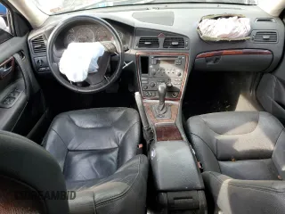 2008 Volvo S60 2.5T with VIN YV1RH592482680707, listed as a Copart auction lot 76586424 with 188,133 mi miles and Salvage Title. Bid and sale history available at carsss.com. Image 8.