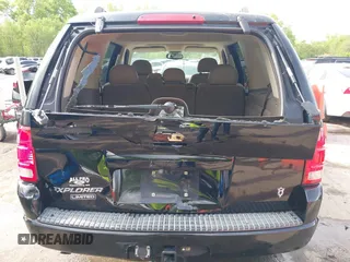 2004 Ford Explorer Limited z VIN 1FMZU75W94UA48866, wystawiony jako IAAI lot #42096453 z przebiegiem 158 406 mil mil oraz . Historia ofert i sprzedaży dostępna na DreamBid. Obrazek 6.