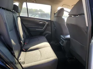 2020 Toyota RAV4 XLE z VIN 2T3P1RFV4LW118426, wystawiony jako Copart lot #63057915 z przebiegiem 115 164 mil mil oraz Szkoda całkowita • Salvage title. Historia ofert i sprzedaży dostępna na DreamBid. Obrazek 11.