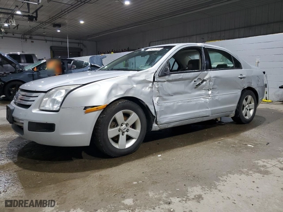 2006 Ford Fusion SE with VIN 3FAFP07156R116149, listed as a Copart auction lot 84173744 with 289,355 mi miles and Salvage Title. Bid and sale history available at carsss.com. Image 1.