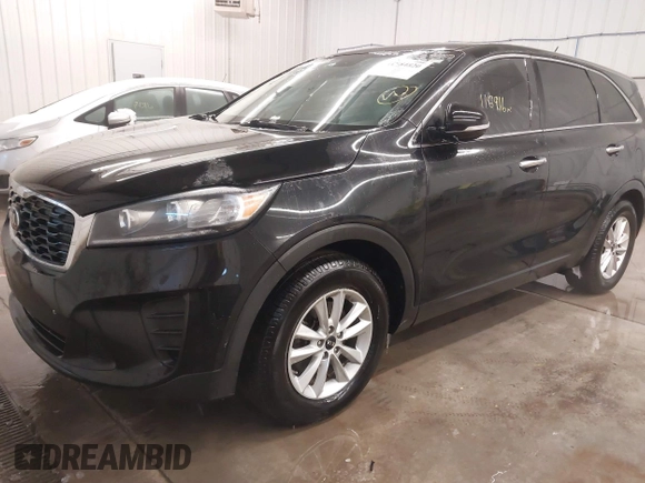 2020 Kia Sorento LX with VIN 5XYPG4A31LG688390, listed as a IAAI auction lot 41584820 with 116,916 mi miles. Bid and sale history available at carsss.com. Image 17.