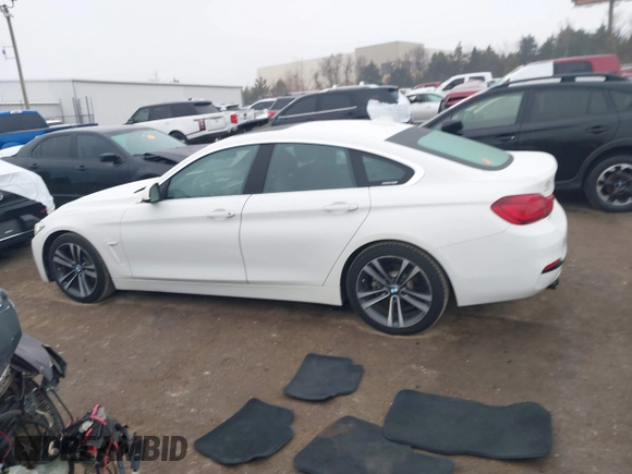 2020 BMW 4 Series 430i with VIN WBA4J1C03LCD79546, listed as a IAAI auction lot 41500883 with 33,729 mi miles and . Bid and sale history available at DreamBid. Image 14.