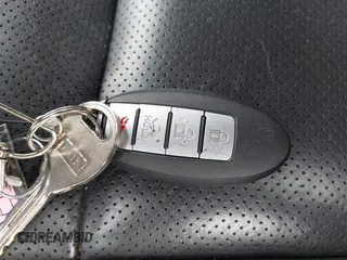 2007 Infiniti M Sport z VIN JNKAY01E47M308944, wystawiony jako IAAI lot #41514395 z przebiegiem 166 936 mil mil oraz . Historia ofert i sprzedaży dostępna na DreamBid. Obrazek 11.