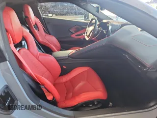 2024 Chevrolet Corvette 2LT z VIN 1G1YB2D48R5108901, wystawiony jako Copart lot #47093985 z przebiegiem 9 730 mil mil oraz Szkoda całkowita • Salvage title. Historia ofert i sprzedaży dostępna na DreamBid. Obrazek 10.