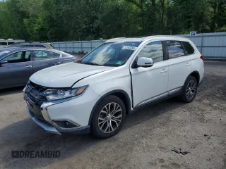 2018 Mitsubishi Outlander ES z VIN JA4AZ3A37JZ010939, wystawiony jako Copart lot #57163395 z przebiegiem 67 787 mil mil oraz Szkoda całkowita • Salvage title. Historia ofert i sprzedaży dostępna na DreamBid. Obrazek 1.
