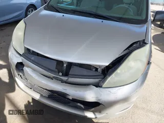 2006 Toyota Sienna CE with VIN 5TDZA23C56S508377, listed as a IAAI auction lot 41686756 with 167,465 mi miles. Bid and sale history available at carsss.com. Image 6.