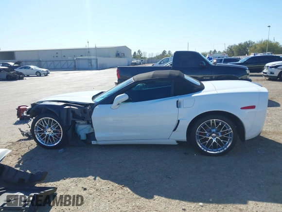 2008 Chevrolet Corvette with VIN 1G1YY36W885115736, listed as a IAAI auction lot 41844903 with Not Provided miles. Bid and sale history available at carsss.com. Image 15.