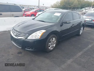2011 Nissan Altima 2.5 S with VIN 1N4AL2AP4BN465251, listed as a IAAI auction lot 41465107 with 191,413 mi miles. Bid and sale history available at carsss.com. Image 2.